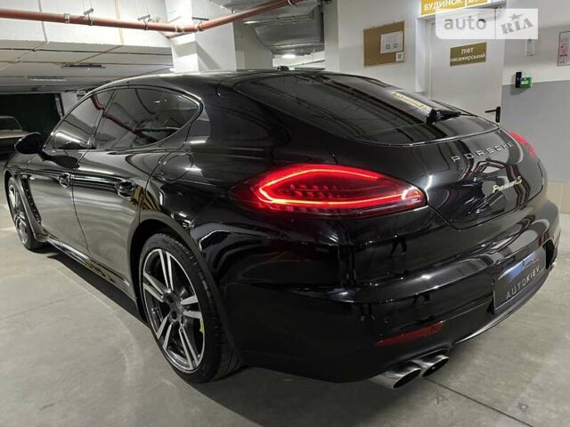 Чорний Порше Panamera, об'ємом двигуна 3 л та пробігом 125 тис. км за 33999 $, фото 17 на Automoto.ua