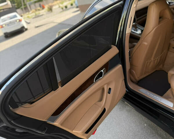 Порше Панамера 2013 в Киеве на Automoto.ua Черный Порше Панамера, объемом двигателя 3 л и пробегом 114 тыс. км за 32500 $, фото 14 на Automoto.ua