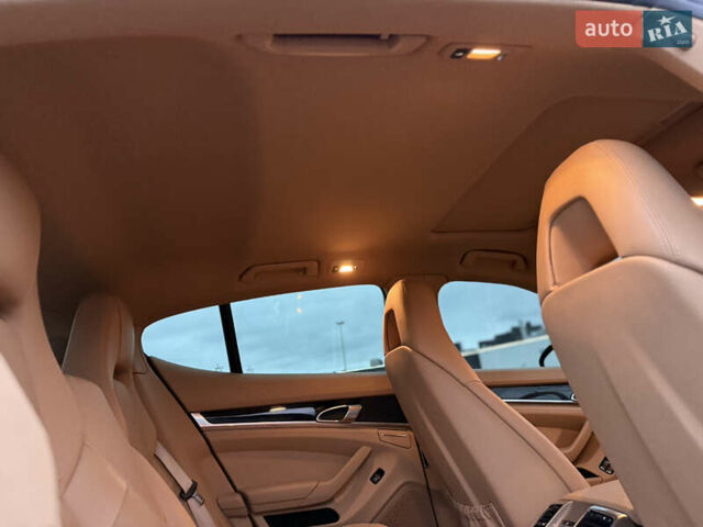 Черный Порше Панамера, объемом двигателя 3.6 л и пробегом 186 тыс. км за 31999 $, фото 54 на Automoto.ua