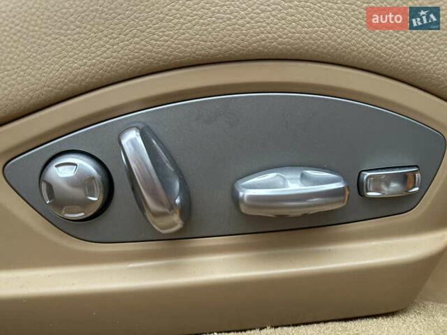 Черный Порше Панамера, объемом двигателя 3.6 л и пробегом 186 тыс. км за 31999 $, фото 40 на Automoto.ua