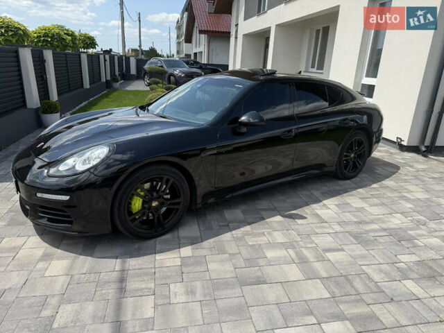 Чорний Порше Panamera, об'ємом двигуна 3 л та пробігом 149 тис. км за 30000 $, фото 1 на Automoto.ua