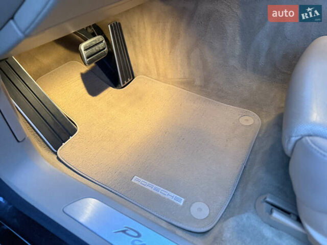 Черный Порше Панамера, объемом двигателя 3.6 л и пробегом 186 тыс. км за 31999 $, фото 50 на Automoto.ua