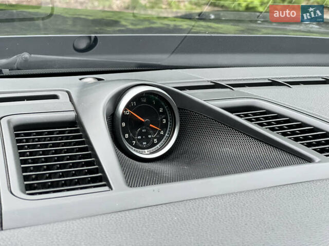 Черный Порше Панамера, объемом двигателя 3.61 л и пробегом 170 тыс. км за 29999 $, фото 27 на Automoto.ua