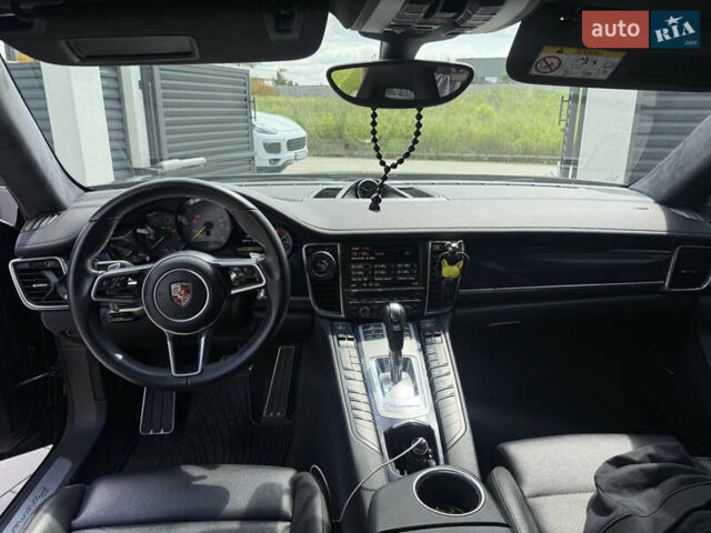 Чорний Порше Panamera, об'ємом двигуна 3 л та пробігом 149 тис. км за 30000 $, фото 6 на Automoto.ua