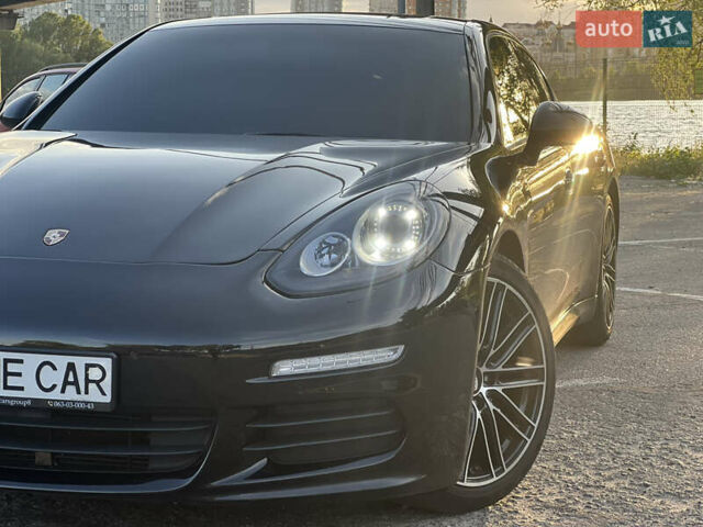 Черный Порше Панамера, объемом двигателя 3.61 л и пробегом 170 тыс. км за 29999 $, фото 1 на Automoto.ua