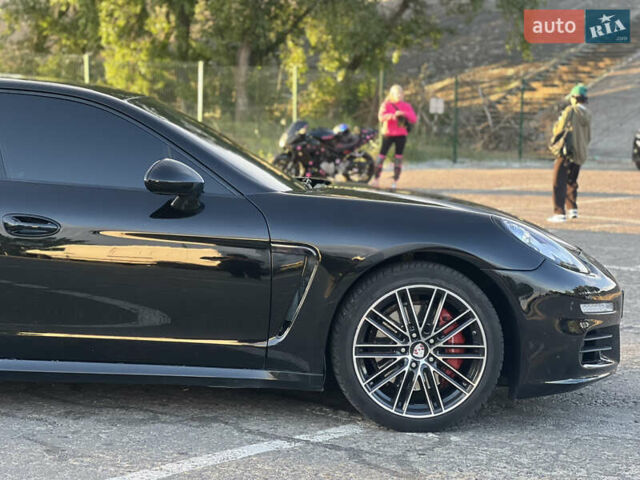 Черный Порше Панамера, объемом двигателя 3.61 л и пробегом 170 тыс. км за 29999 $, фото 9 на Automoto.ua