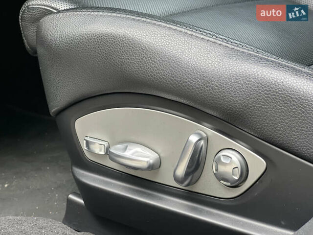 Черный Порше Панамера, объемом двигателя 3.61 л и пробегом 170 тыс. км за 29999 $, фото 19 на Automoto.ua