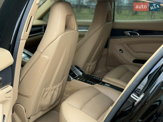 Черный Порше Панамера, объемом двигателя 3.6 л и пробегом 186 тыс. км за 31999 $, фото 21 на Automoto.ua