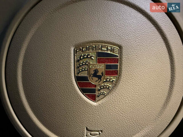 Черный Порше Панамера, объемом двигателя 3.6 л и пробегом 186 тыс. км за 31999 $, фото 31 на Automoto.ua