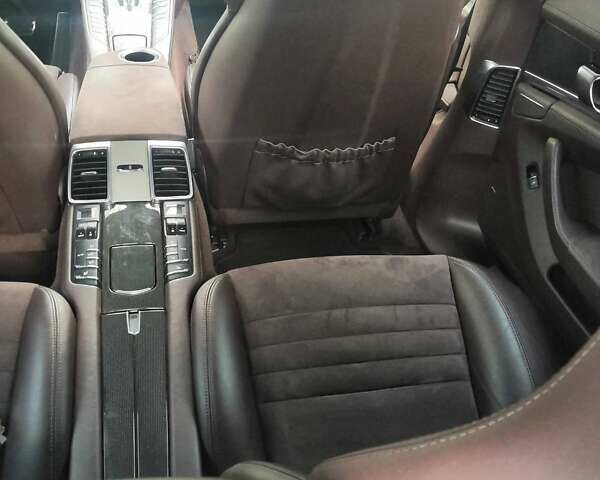 Чорний Порше Panamera, об'ємом двигуна 4.81 л та пробігом 76 тис. км за 43000 $, фото 3 на Automoto.ua