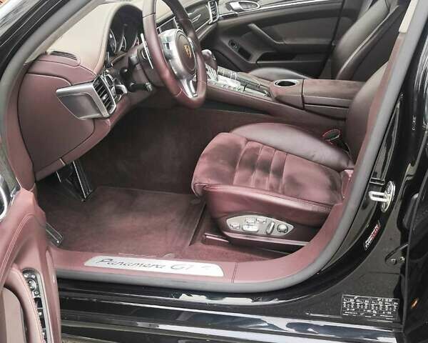 Чорний Порше Panamera, об'ємом двигуна 4.81 л та пробігом 76 тис. км за 43000 $, фото 22 на Automoto.ua