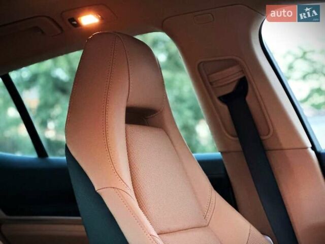 Черный Порше Панамера, объемом двигателя 3 л и пробегом 101 тыс. км за 25000 $, фото 23 на Automoto.ua