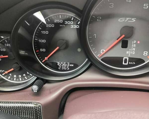 Чорний Порше Panamera, об'ємом двигуна 4.81 л та пробігом 76 тис. км за 43000 $, фото 16 на Automoto.ua