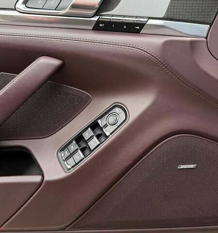 Чорний Порше Panamera, об'ємом двигуна 4.81 л та пробігом 84 тис. км за 42999 $, фото 22 на Automoto.ua