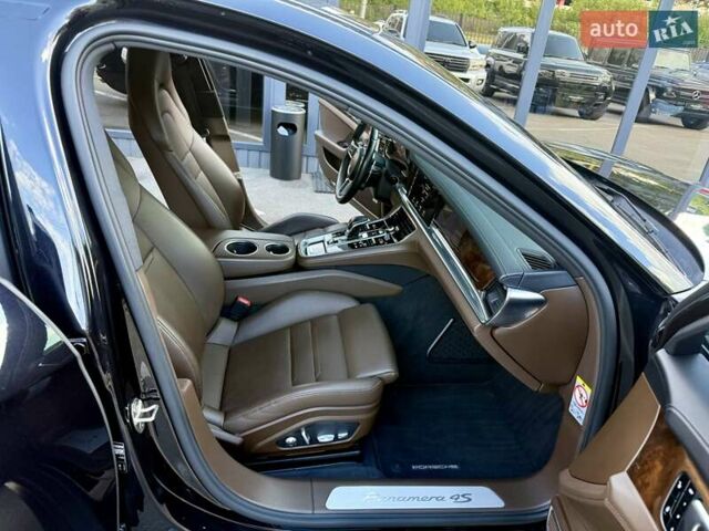 Черный Порше Панамера, объемом двигателя 2.89 л и пробегом 107 тыс. км за 58900 $, фото 51 на Automoto.ua