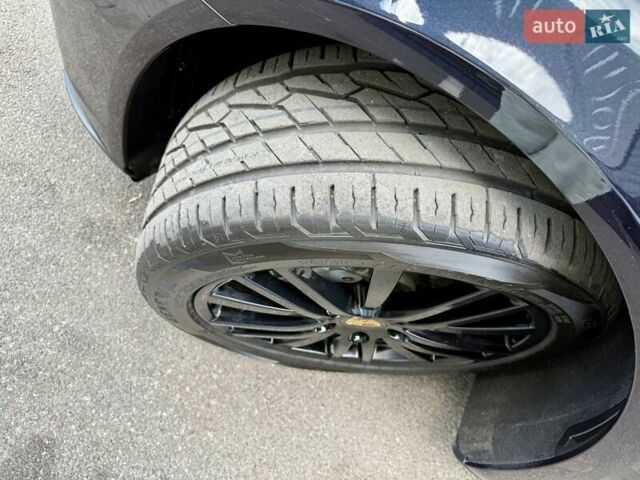 Черный Порше Панамера, объемом двигателя 2.89 л и пробегом 107 тыс. км за 58900 $, фото 16 на Automoto.ua