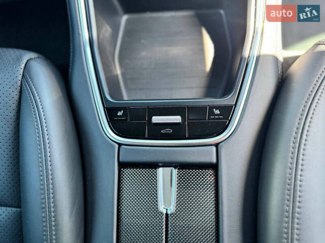 Черный Порше Панамера, объемом двигателя 3.67 л и пробегом 43 тыс. км за 64999 $, фото 14 на Automoto.ua