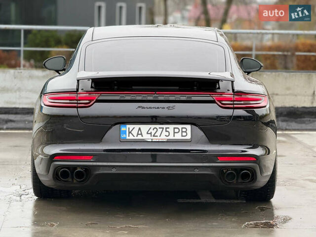 Черный Порше Панамера, объемом двигателя 2.89 л и пробегом 133 тыс. км за 51900 $, фото 4 на Automoto.ua