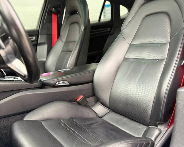 Черный Порше Панамера, объемом двигателя 2.89 л и пробегом 133 тыс. км за 51900 $, фото 8 на Automoto.ua