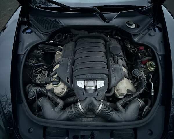 Чорний Порше Panamera, об'ємом двигуна 4.81 л та пробігом 133 тис. км за 29990 $, фото 27 на Automoto.ua