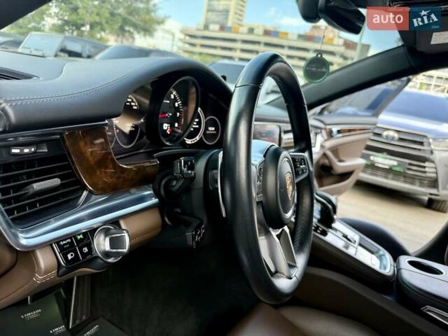 Черный Порше Панамера, объемом двигателя 2.89 л и пробегом 107 тыс. км за 58900 $, фото 41 на Automoto.ua