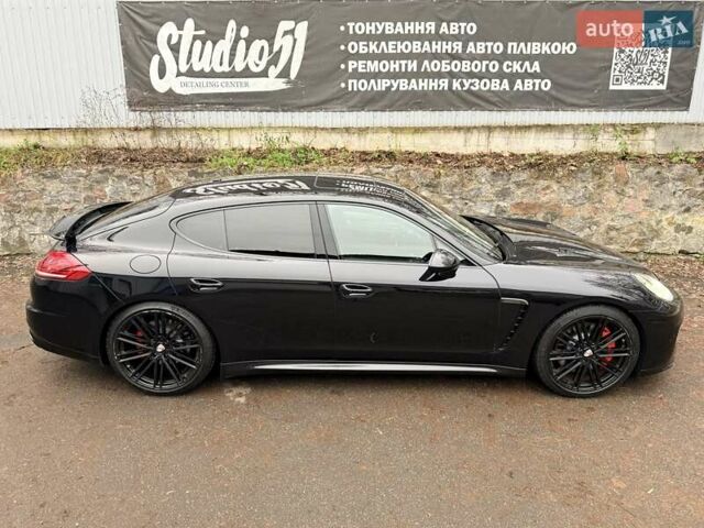 Чорний Порше Panamera, об'ємом двигуна 4.81 л та пробігом 133 тис. км за 29990 $, фото 19 на Automoto.ua