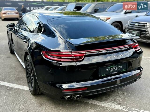 Черный Порше Панамера, объемом двигателя 2.89 л и пробегом 107 тыс. км за 58900 $, фото 9 на Automoto.ua