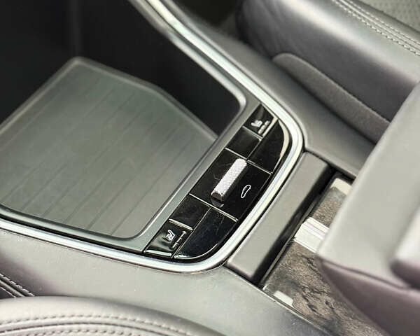 Черный Порше Панамера, объемом двигателя 2.89 л и пробегом 133 тыс. км за 51900 $, фото 15 на Automoto.ua