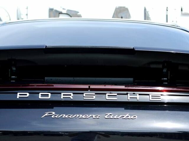 Чорний Порше Panamera, об'ємом двигуна 4 л та пробігом 159 тис. км за 77500 $, фото 73 на Automoto.ua