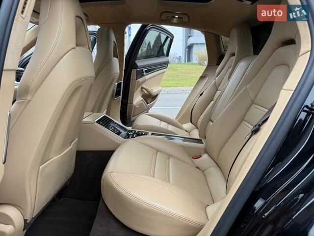 Чорний Порше Panamera, об'ємом двигуна 2.89 л та пробігом 85 тис. км за 77999 $, фото 61 на Automoto.ua