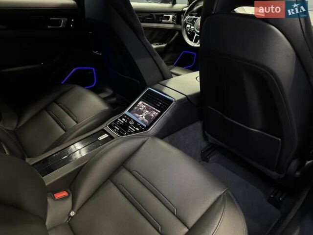 Черный Порше Панамера, объемом двигателя 3 л и пробегом 109 тыс. км за 53000 $, фото 26 на Automoto.ua