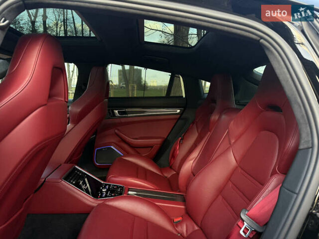 Черный Порше Панамера, объемом двигателя 4 л и пробегом 87 тыс. км за 70000 $, фото 26 на Automoto.ua