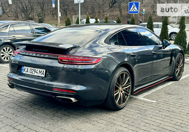 Чорний Порше Panamera, об'ємом двигуна 3 л та пробігом 100 тис. км за 57000 $, фото 8 на Automoto.ua