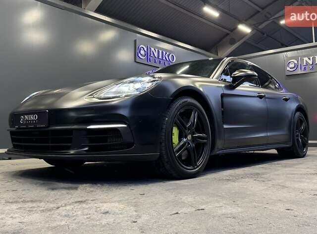 Черный Порше Панамера, объемом двигателя 3 л и пробегом 109 тыс. км за 53000 $, фото 7 на Automoto.ua