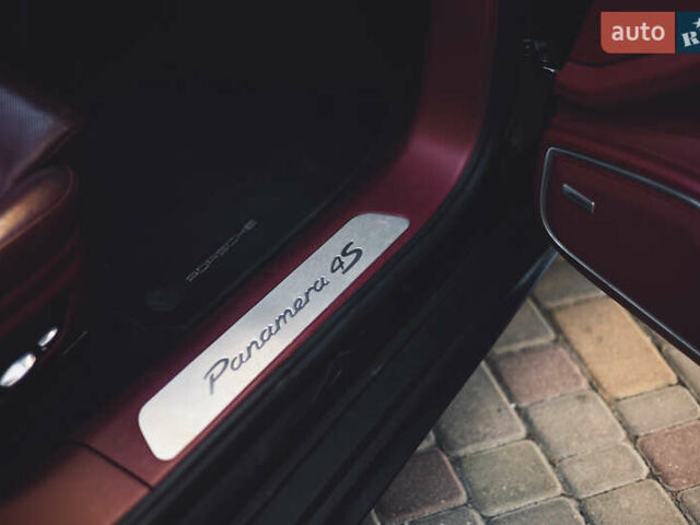 Чорний Порше Panamera, об'ємом двигуна 2.89 л та пробігом 163 тис. км за 58500 $, фото 9 на Automoto.ua