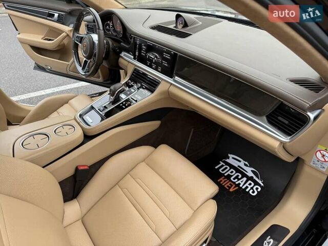 Чорний Порше Panamera, об'ємом двигуна 2.89 л та пробігом 85 тис. км за 77999 $, фото 47 на Automoto.ua