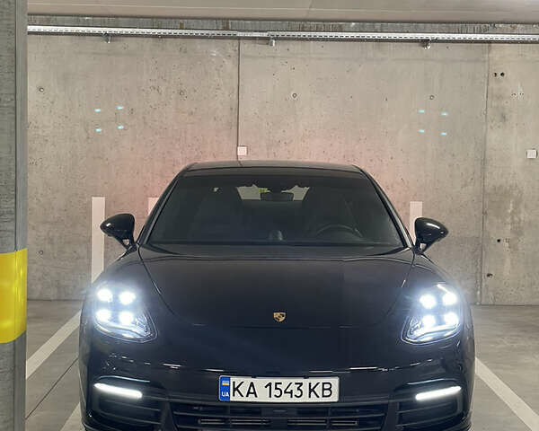 Чорний Порше Panamera, об'ємом двигуна 3 л та пробігом 55 тис. км за 71500 $, фото 9 на Automoto.ua