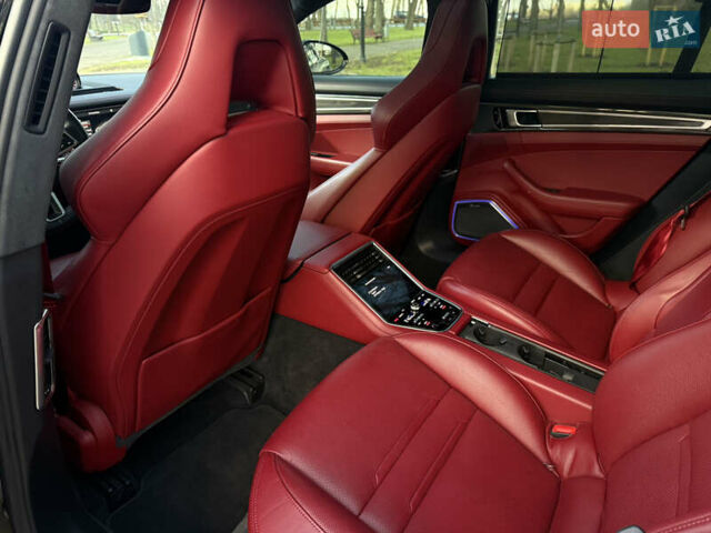 Черный Порше Панамера, объемом двигателя 4 л и пробегом 87 тыс. км за 70000 $, фото 22 на Automoto.ua