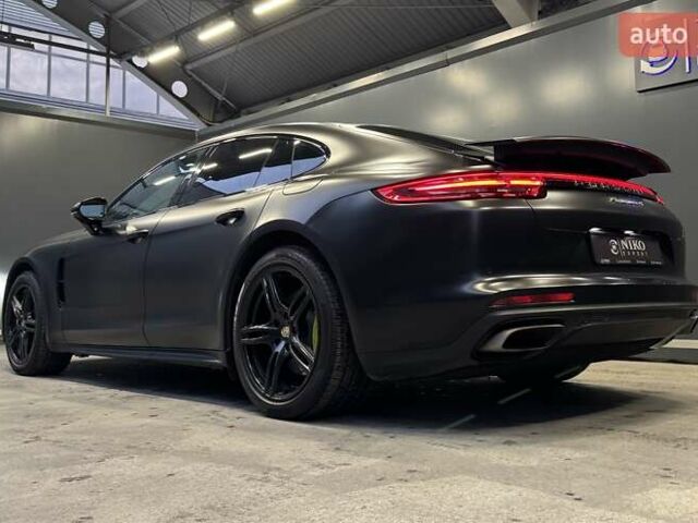 Черный Порше Панамера, объемом двигателя 3 л и пробегом 109 тыс. км за 53000 $, фото 8 на Automoto.ua