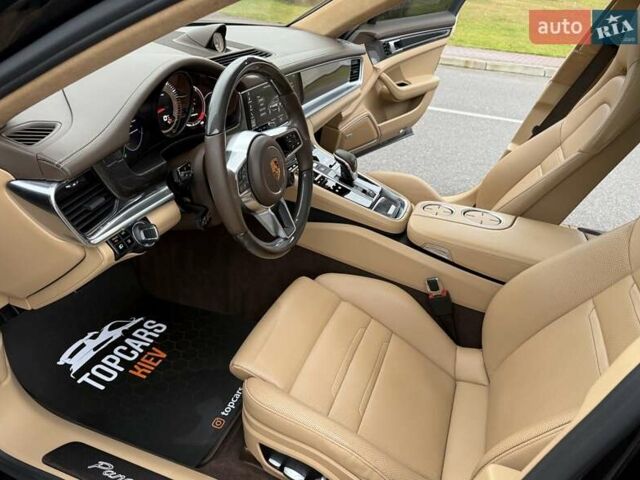 Чорний Порше Panamera, об'ємом двигуна 2.89 л та пробігом 85 тис. км за 77999 $, фото 69 на Automoto.ua