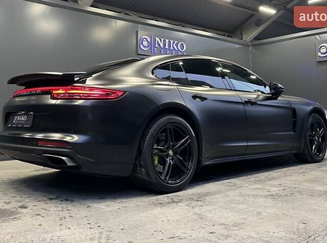 Черный Порше Панамера, объемом двигателя 3 л и пробегом 109 тыс. км за 53000 $, фото 14 на Automoto.ua