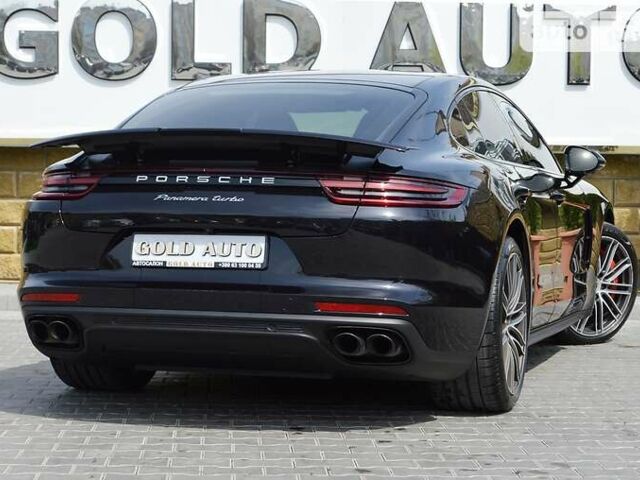 Чорний Порше Panamera, об'ємом двигуна 4 л та пробігом 159 тис. км за 77500 $, фото 74 на Automoto.ua