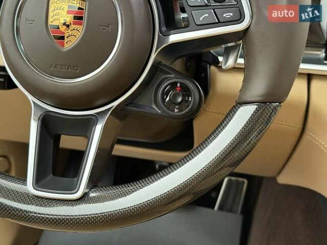 Чорний Порше Panamera, об'ємом двигуна 2.89 л та пробігом 85 тис. км за 77999 $, фото 80 на Automoto.ua