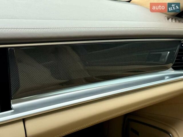 Чорний Порше Panamera, об'ємом двигуна 2.89 л та пробігом 85 тис. км за 77999 $, фото 85 на Automoto.ua