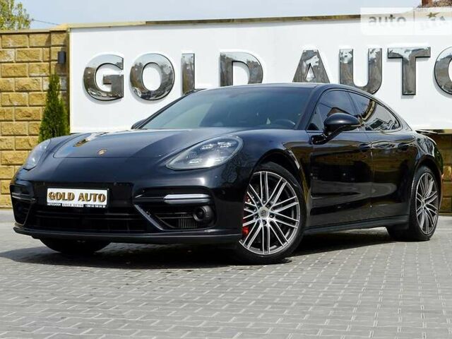 Чорний Порше Panamera, об'ємом двигуна 4 л та пробігом 159 тис. км за 77500 $, фото 63 на Automoto.ua