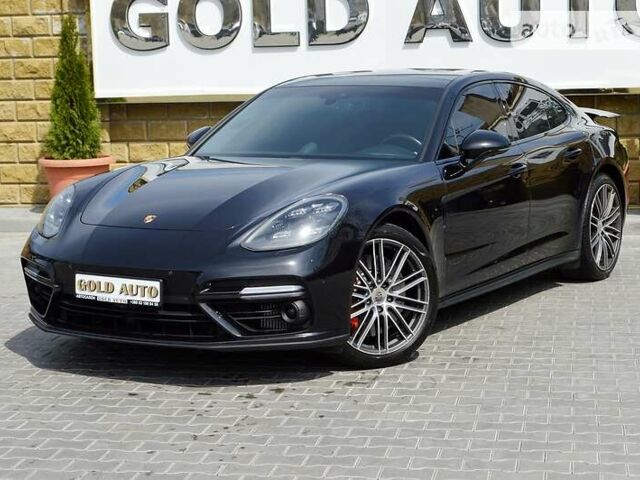 Чорний Порше Panamera, об'ємом двигуна 4 л та пробігом 159 тис. км за 77500 $, фото 64 на Automoto.ua