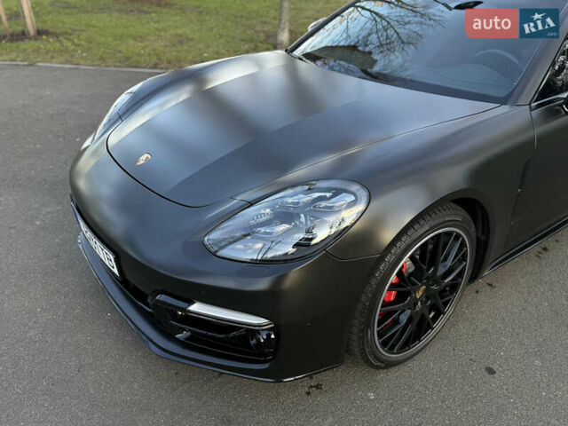 Черный Порше Панамера, объемом двигателя 4 л и пробегом 87 тыс. км за 70000 $, фото 16 на Automoto.ua