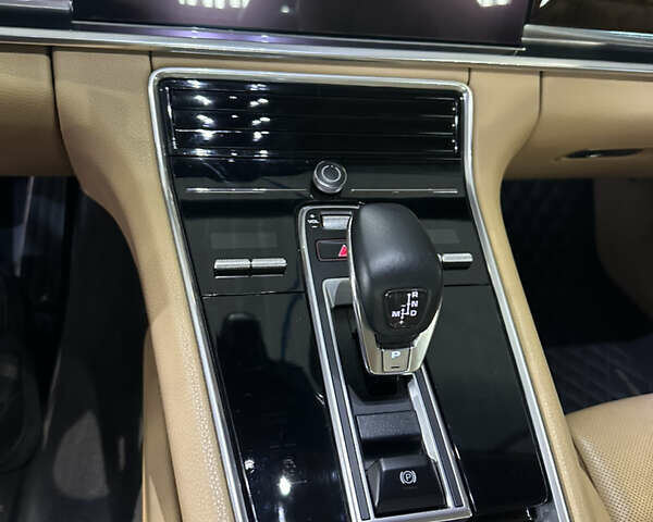 Порше Панамера 2018 в Днепре (Днепропетровске) на Automoto.ua Черный Порше Панамера, объемом двигателя 2.9 л и пробегом 90 тыс. км за 72000 $, фото 9 на Automoto.ua