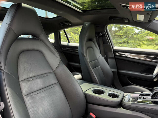 Чорний Порше Panamera, об'ємом двигуна 2.9 л та пробігом 59 тис. км за 57000 $, фото 9 на Automoto.ua