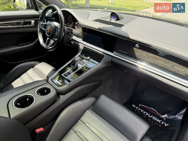 Чорний Порше Panamera, об'ємом двигуна 2.9 л та пробігом 59 тис. км за 57000 $, фото 6 на Automoto.ua